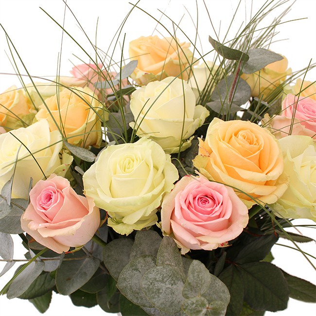 Blumenstrauß Rosen Pastell